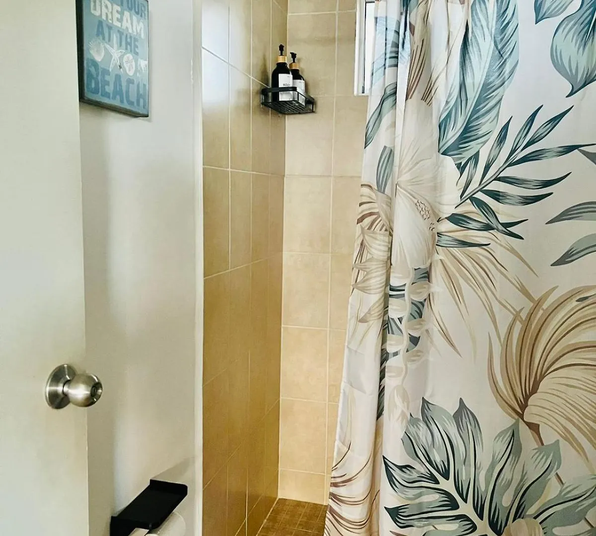 Amplio Apartamento De 2 Dormitorios En Playa Del Carmen Mexiko